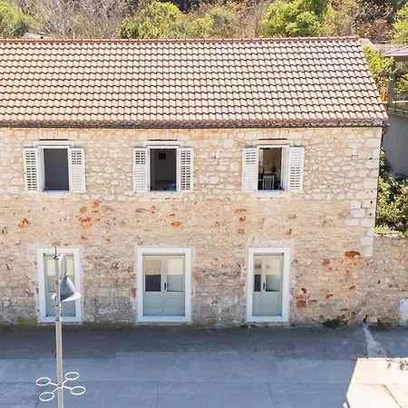 Historic Stone With King Beds & Garden Stari Grad (Hvar)